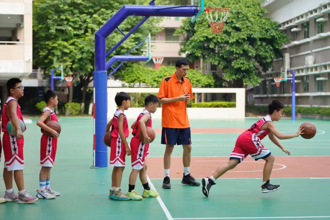 篮球小学生基本功训练教学反思怎么写_1